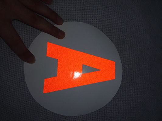 5200 5100 Reflektierende Vinylfolie, Papier, Glasperlen in Ingenieurqualität, selbstklebende reflektierende Folienrolle für Straßenverkehrszeichen