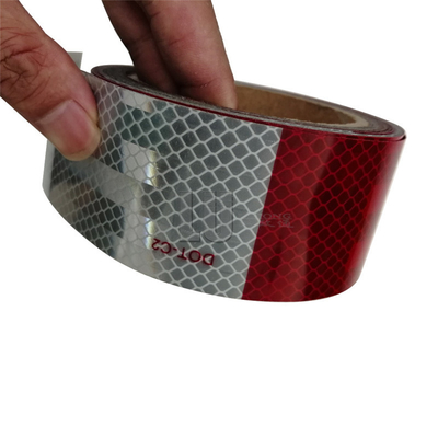 Reflektierendes Augenfälligkeits-Band-reflektierendes Vinyl 2" Diamond Grade Dots C2 X150