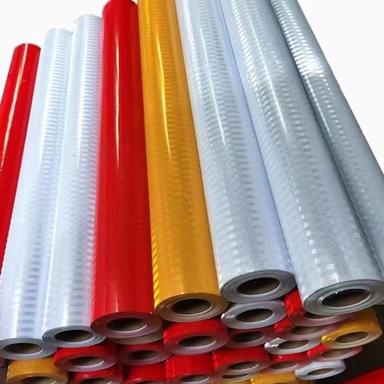 Kommerzielle 1,24 m * 45,7 m große PVC-Prismenfolienrolle für Verkehrssicherheit