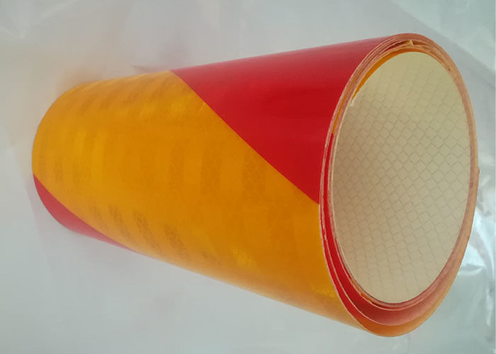 Flexibles prismatisches rotes gelbes reflektierendes Band im Freien selbstklebend für Autos oder Verkehrs-Kennzeichen
